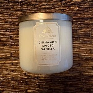 Bath & Body Works Cinnamon Spiced Vanilla 3 Wick
